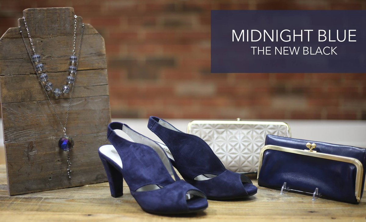 Arktana's tweet photo. Midnight Blue is a hot color this season &amp; we have you covered! #midnightblue #shoes #ericmichael #wallets #accessoires #hobo #jewelry #boutique #camas #downtown #arktana https://t.co/fJdzaO8cke