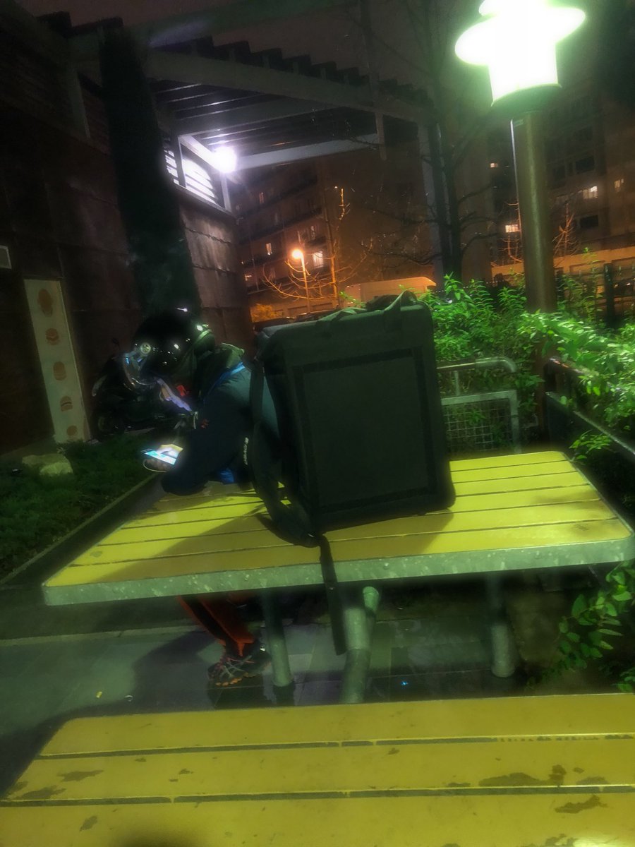 DeliveryBagsPro tweet picture