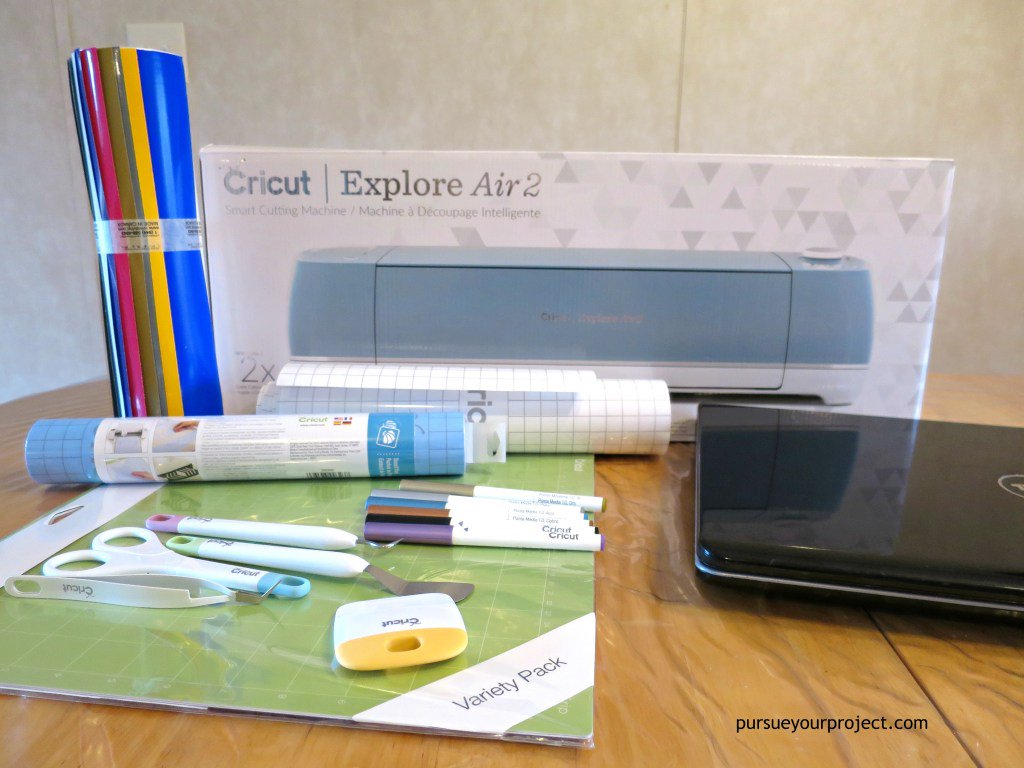 Useful Cricut Machine Tools and Supplies pursueyourproject.com/useful-cricut-…