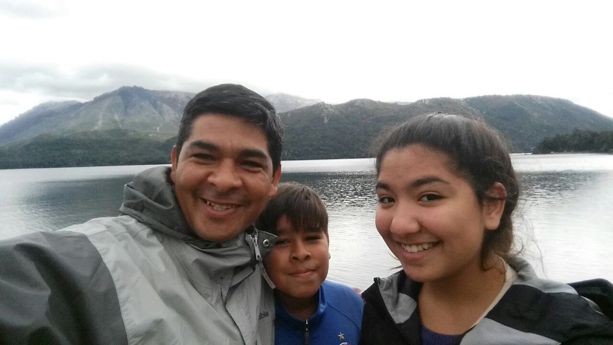 Lourdes15489263's tweet photo. Es triste la espera... la pregunta es la misma y duele... que les pasó? Por q no llegaron a casa... es muy triste... Te extraño todos los días negrito...
#submarinoARASanJuan 
#armadaargentina https://t.co/AaRXRMUfzN