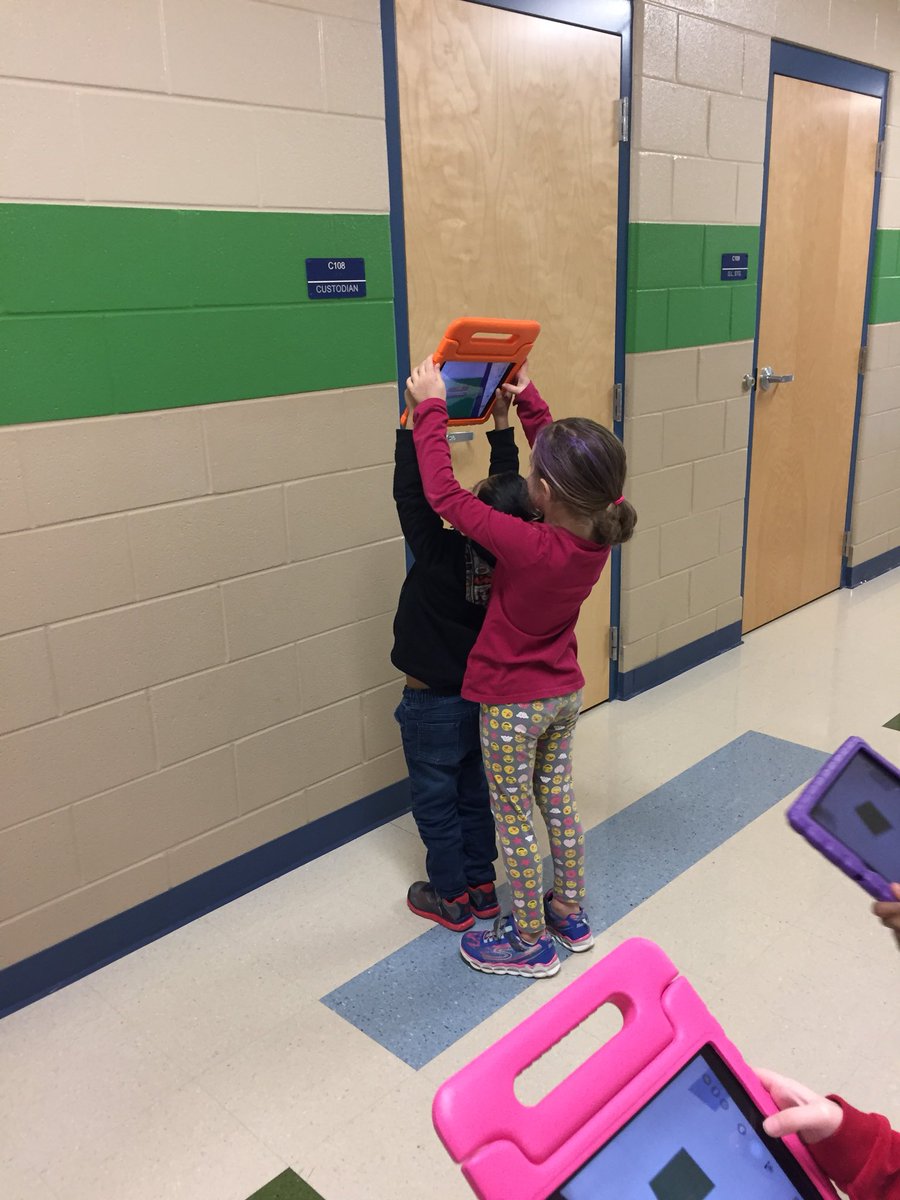 renee_sankey's tweet photo. Weβre going on a shape hunt! π§ #beeslearning #kinderbees #ellisoninspired @NISDElemMath https://t.co/l5PmFDYE9k