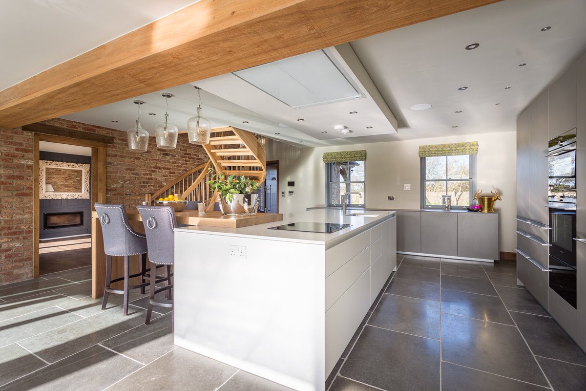Lightfall_Photo's tweet photo. Beautiful kitchen shot for @hobsonschoiceuk https://t.co/0vVjMCcXC2