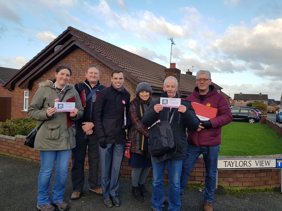KenSkatesMS's tweet image. Great to spend a bit of time helping the @Jack4AandD campaign this week with @MarkTamiMP, @AlunDaviesAM and dozens of dedicated volunteers. Fantastic support on the doorstep already! #LetsBackJack