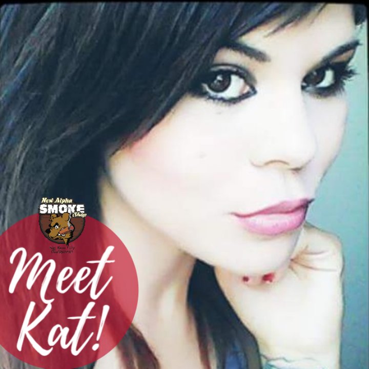 Business is great and we are thrilled to have Kat here on the team at New Alpha now too!

#teamwork #welcome #newalpha #smokeshop #bigbear