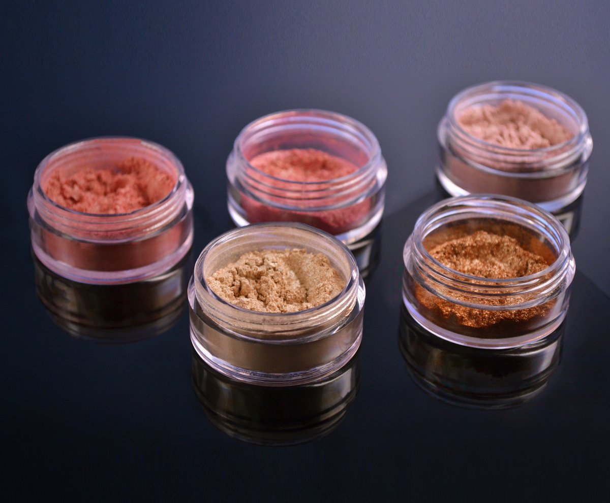 Loose, rich pigments in 52 different shades-create your OWN palette!!  bellaterracosmetics.com