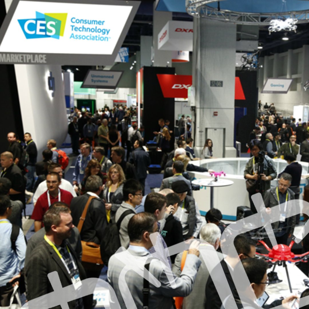 SPS_CORP's tweet photo. ¡Porque amamos y nos sentimos parte de la Revolución Digital! En @SPS_CORP dijimos "presente" en el #CES2018.
#SabíasQue ¿Cada año este evento reúne a miembros de la industria tecnológica de todo el mundo para mostrar las nuevas tendencias del futuro? https://t.co/PR2mP36ds0