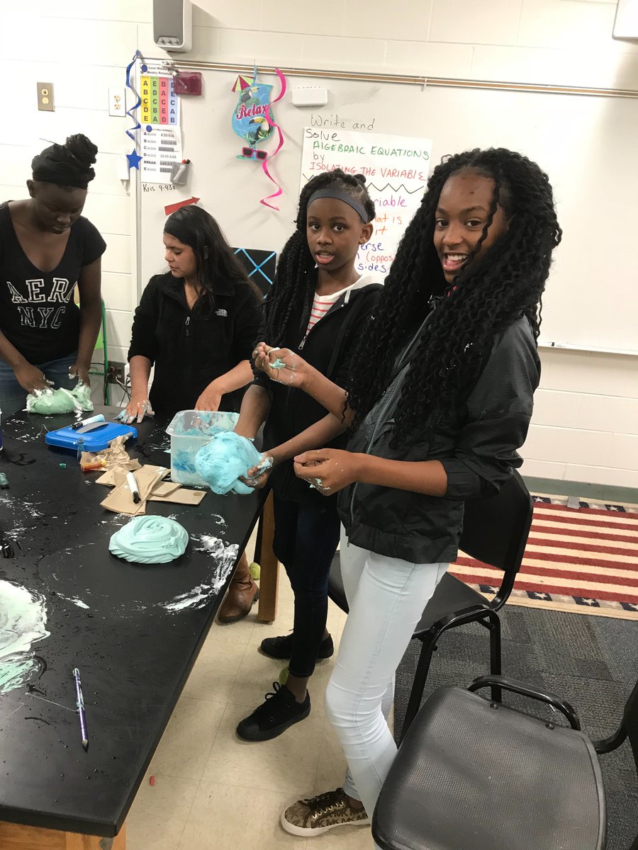 cmnobley's tweet photo. Girls just wanna.........MAKE SLIME?????? Ok. Women’s Fashion Safari= SLIME FEST today!!! https://t.co/m2cHEmlUwy