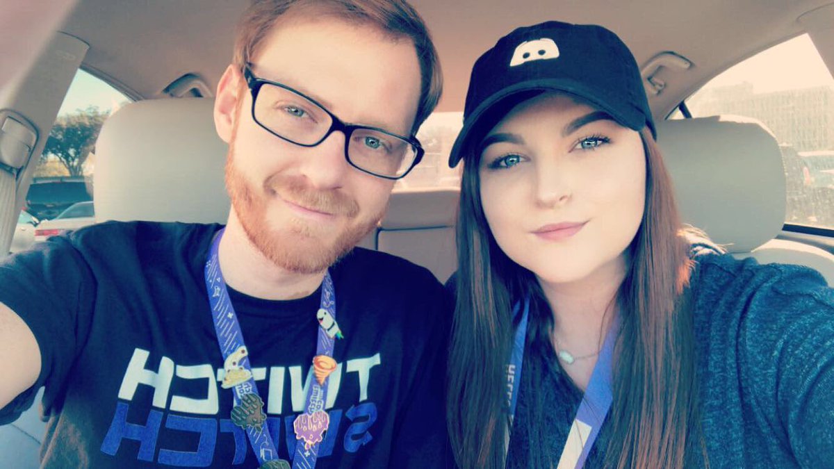 Hanging out with my girl at #PAXSouth! Had a blast so far!

#Twitch #TwitchSwitch