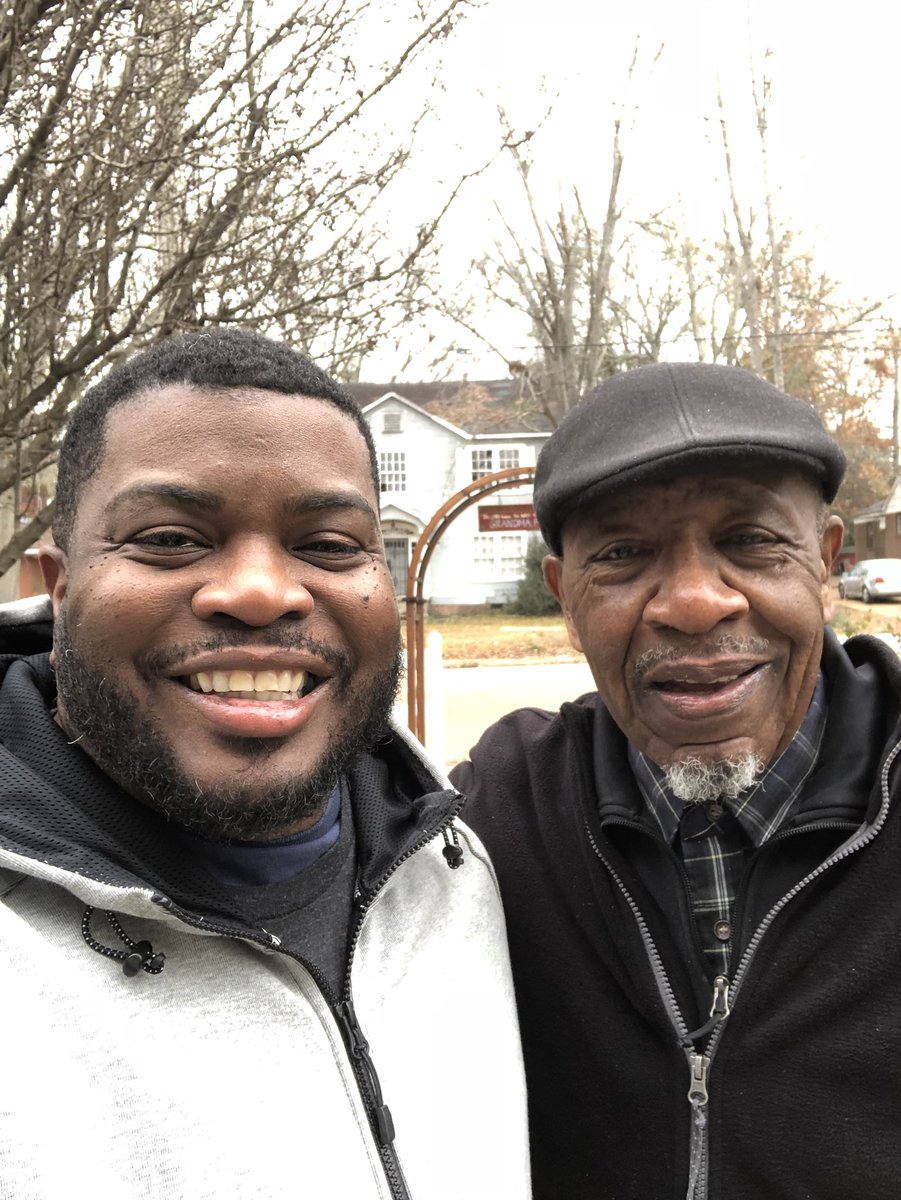darian_v's tweet photo. I got to spend quality days with this legend @JohnMPerkins #jesus #3Rs #justicewithjesus https://t.co/wZlfzgEStH