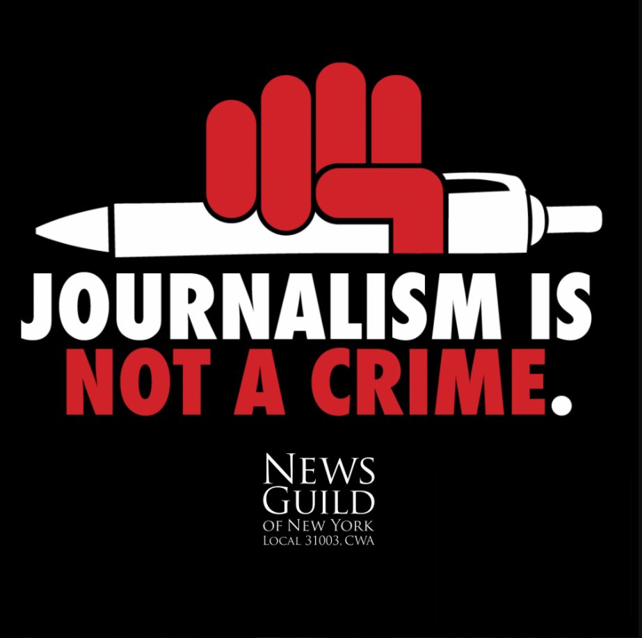 dnvolz's tweet image. It has now been over a month since two @Reuters journalists were arrested in Myanmar for doing their jobs. They remain imprisoned and now face up to 14 years in jail for their reporting.

Journalism is not a crime. 

#FreeWaLoneKyawSoeOo
#MyanmarPressFreedom
