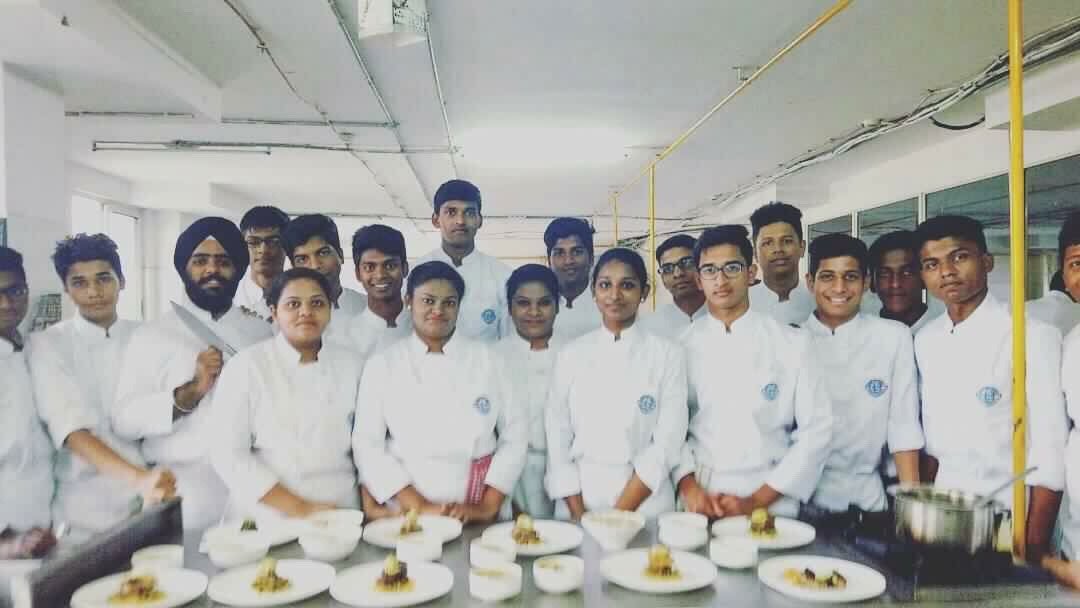 IIHMHOTELSCHOOL's tweet photo. Our students achievements makes us No.1 Private Hotel Management Institute in #India🇮🇳. They make #IIHM great!

#IIHMBest3Years #HospitalityRocks https://t.co/aFlvKp59vj