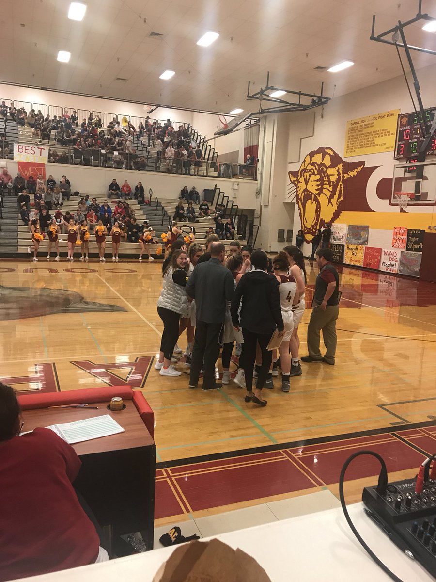 COUGS_AD's tweet photo. 10-6 taking the lead..... https://t.co/qJvdwGPfqN