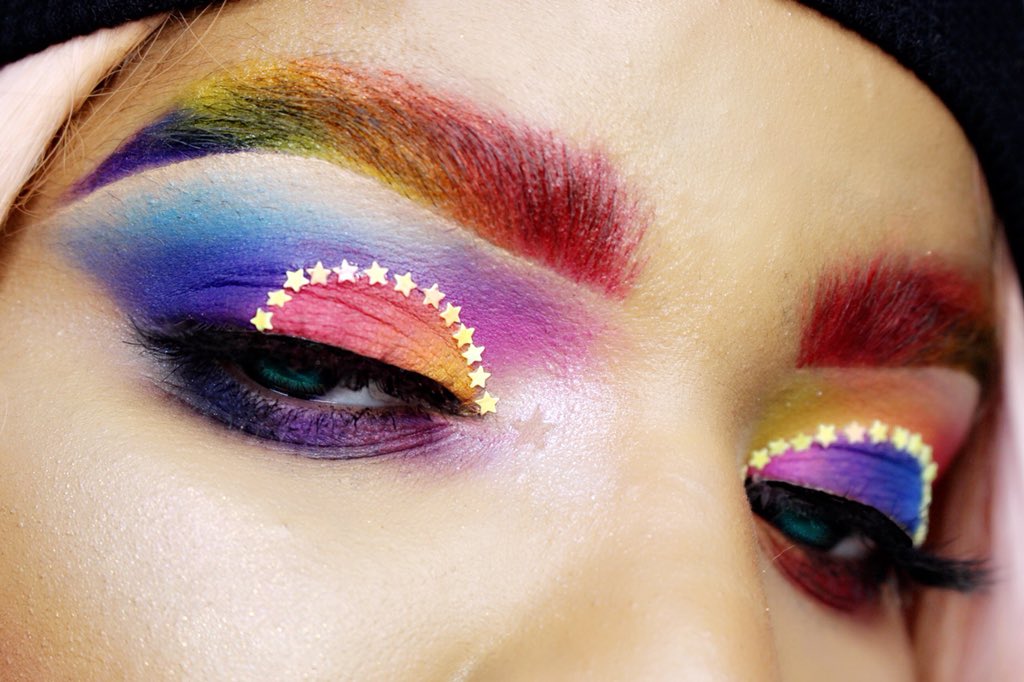 everydaygia's tweet photo. ❤️🧡💛LAST DAY OF #ArtistAppreciationWeek ❤️🧡💛

This one is for the Rainbow Queen, @Rocioceja_ Seeing Rocio grow as an artist has been such an awesome experience. You have truly inspired the most to start pursuing my dream again because of your dedication to your art! https://t.co/S5zXddIw7I