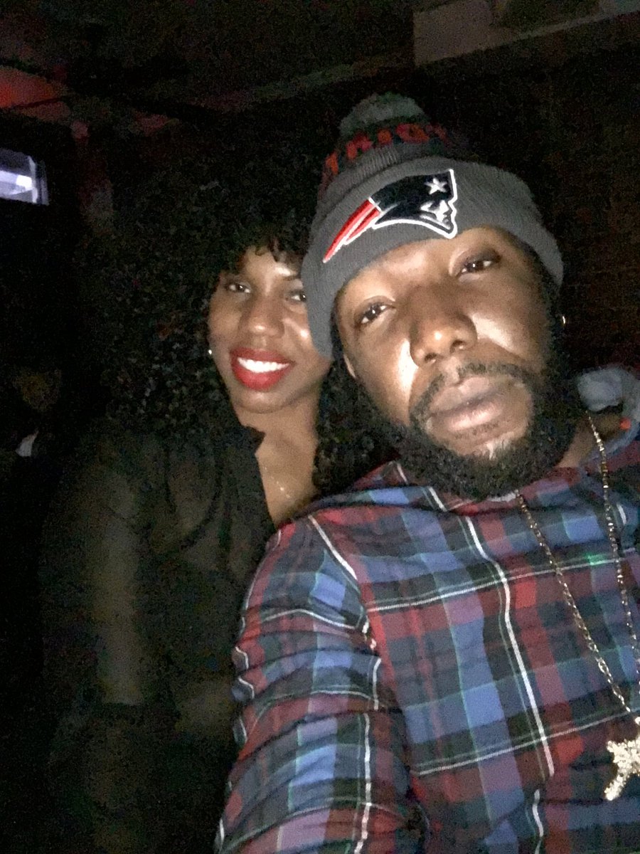 krownmekingllc's tweet photo. Metric. #baenight ๐๐ค https://t.co/kxXh4uwaxi