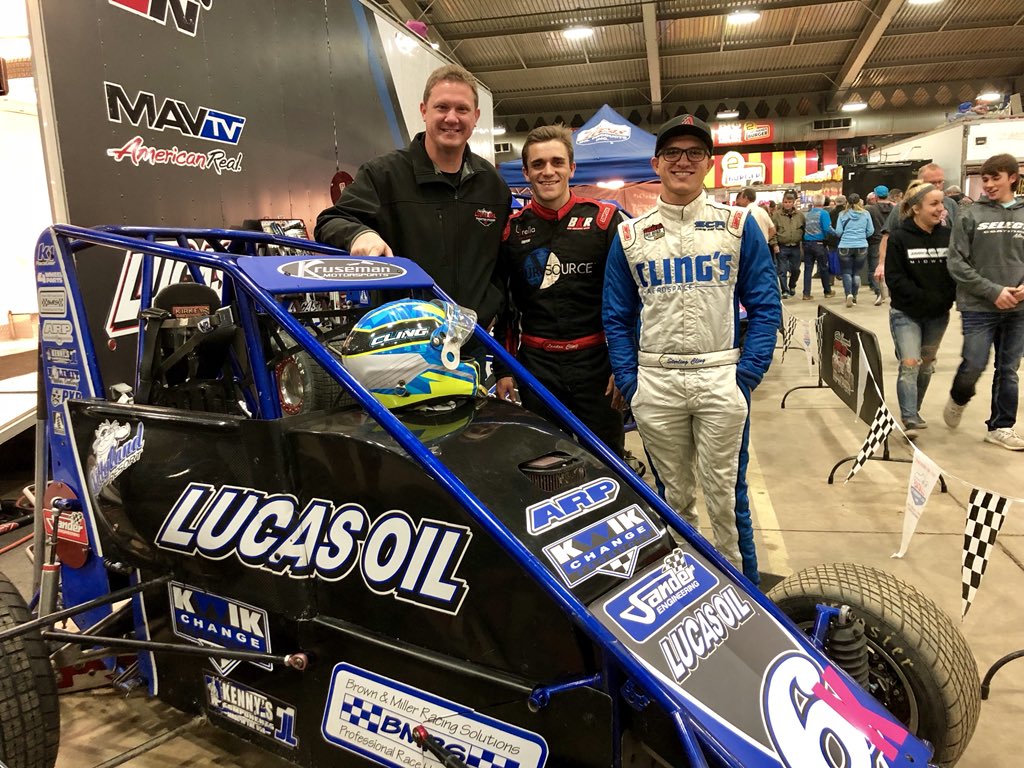 bobdillner's tweet photo. A @LOORRS team photo w/ #ProBuggy racer @ClingSterling &amp; his brother @landoncling - both battling to get into the #@cbnationals Sat. on @MAVTV in the @Lucas_Oil Midgets. https://t.co/gpfR0yWNJ9