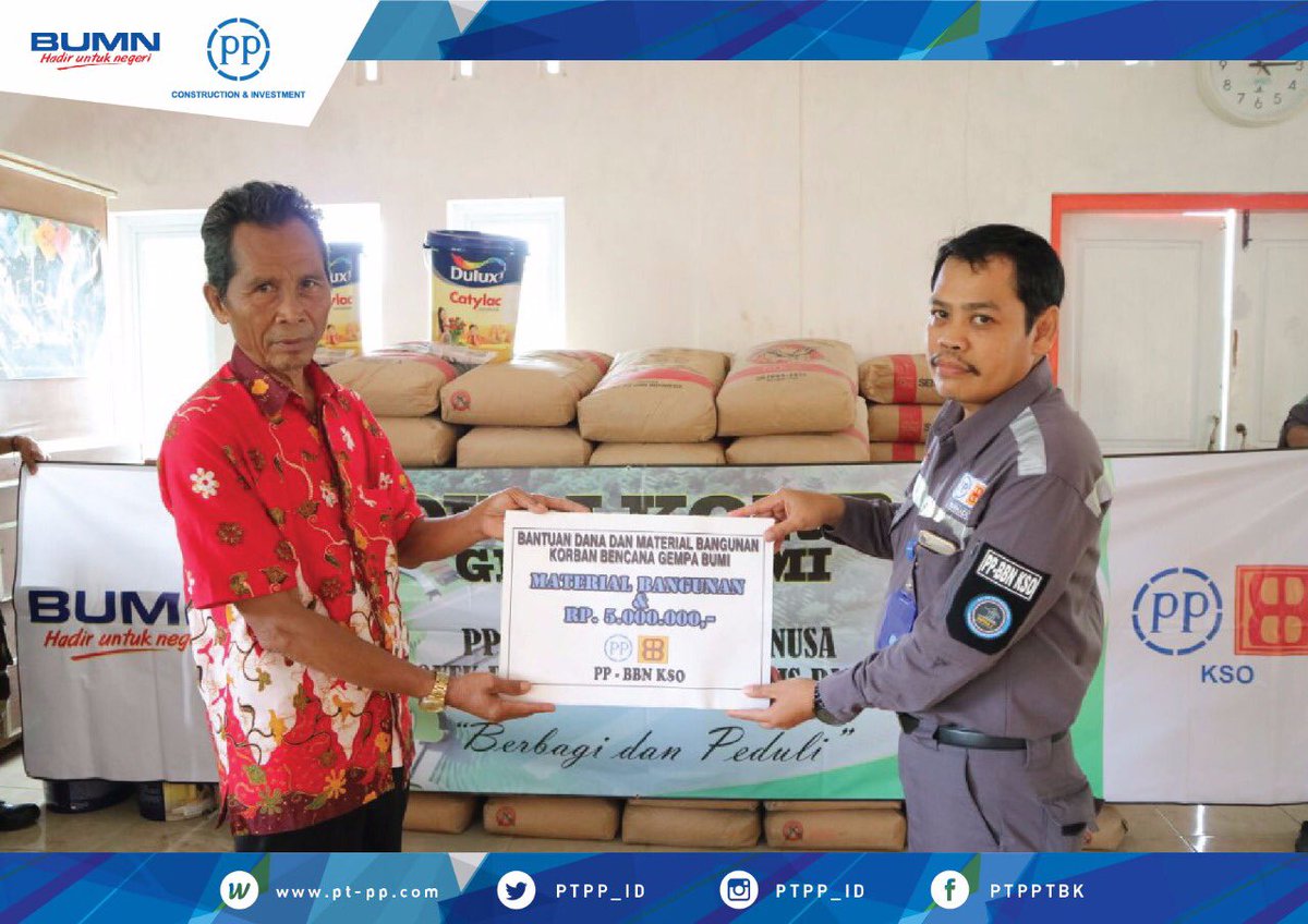 PTPP_ID's tweet photo. Selamat pagi, Sahabat PP!
Peduli korban gempa Tasikmalaya, PTPP melalui proyek Bendung Leuwikeris memberikan material bangunan untuk membangun fasilitas umum masjid di Desa Rajadatu, Kecamatan Cineam, Tasikmalaya (12/1/2018).
#PTPPpeduli
#infrastructure2division
#PTPP https://t.co/kZqlLdf2c4