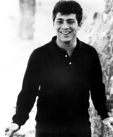 _BringMeOMAM's tweet photo. Can I please time travel to the 1950's and marry Paul Anka 💓
#paulanka https://t.co/CtgQAtwnqg