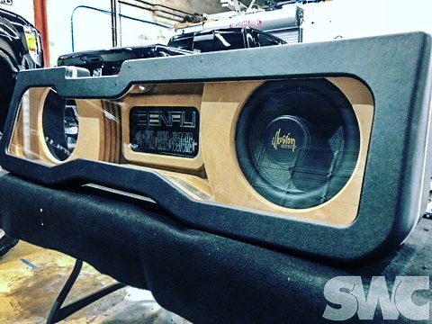 car_stereo_org's tweet photo. Repost from @soundwavecustoms
#soundwavecustoms #GMC #denali #2500hd #customenclosure #subwoofer #box #truckbox #stackfab #fabrication #customization #wedoitall #woodwork #led #lights #acrylic @illusionaudio #carbon #sound #mobileelectronics #12volt #hamptonroads #tidewater #757 https://t.co/ZIHQXnPV4C