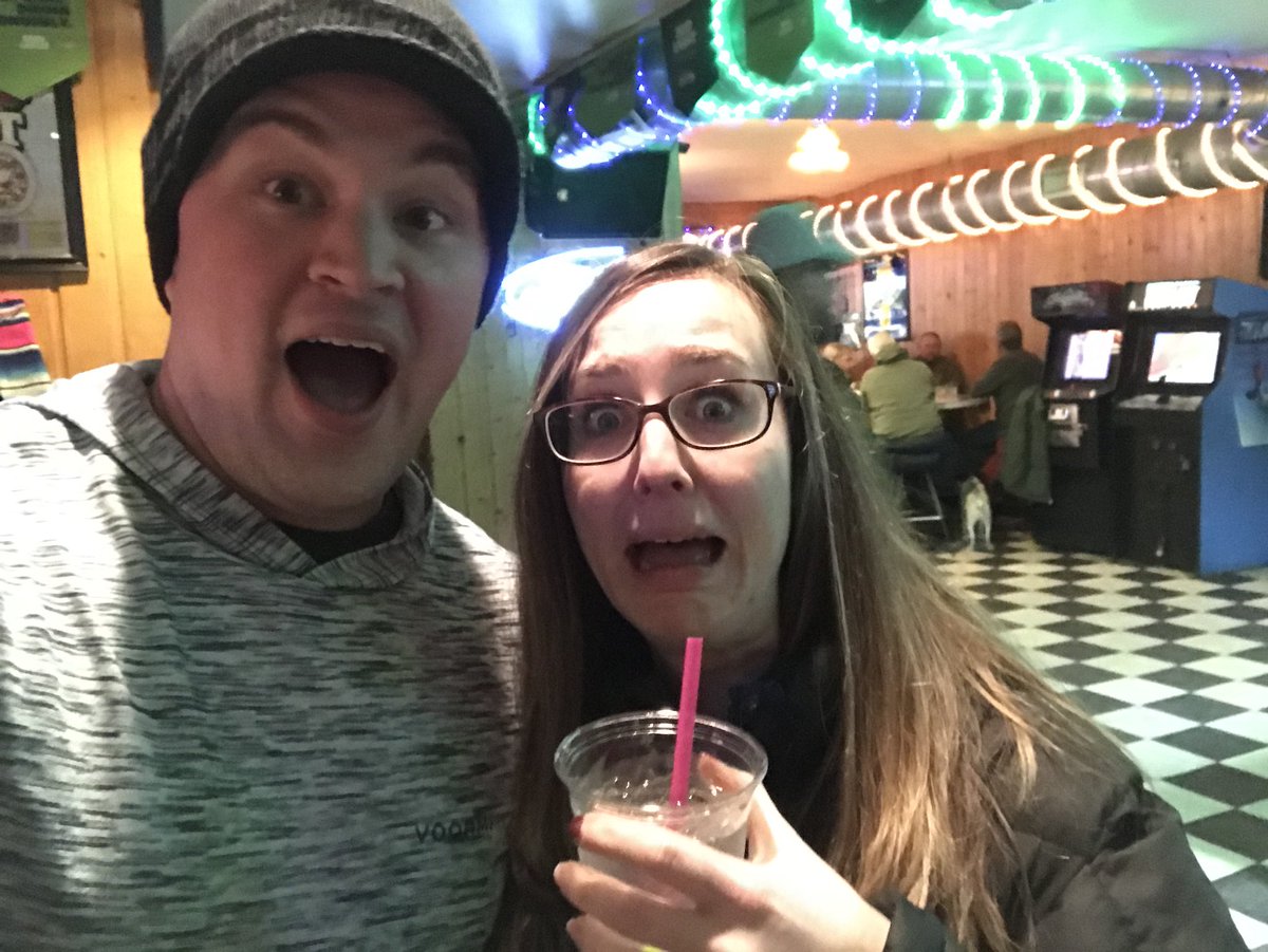 E_T_Nelson's tweet photo. #selfiewithstrangers https://t.co/lpyrNFS7Lj