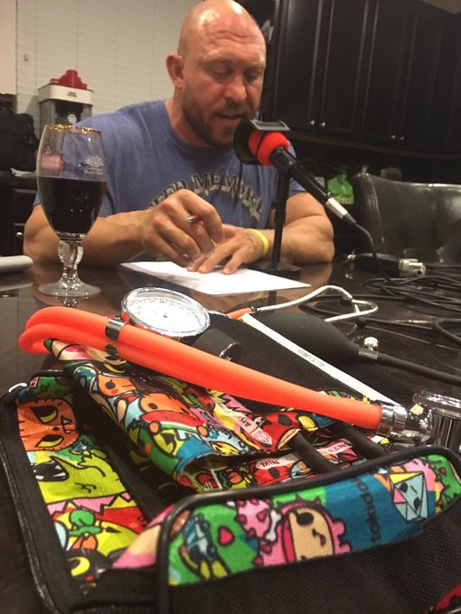 So @Ryback22&rsquo;s blood pressure is 124/60 and pulse 70 resting and caffeinated lol .... https://t.co/z<a class="tags" target="_blank" title="On Twitter" href="/?out=eyJ0eXAiOiJKV1QiLCJhbGciOiJIUzUxMiJ9.eyJpYXQiOjE3MTkzOTM4OTcsImlzcyI6InR3cG9ybnN0YXJzLmNvbSIsIm5iZiI6MTcxOTM5Mzg5NywiZXhwIjoxNzUwOTI5ODk3LCJyZWRpcmVjdF91cmwiOiJodHRwczovL3R3aXR0ZXIuY29tL1J5YmFjazIyIn0.f0VaW-0TROyyeMYCVDn7ZEOnV_BRAVwtSsRelilqHdzdTjkjuzgZbrZE3oTwM_34dQqf5Pgn06jljO8Jv1iUSQ">@Ryback22</a><a href="/tag/ocd"class="tags"><span>#ocd</span></a><a href="/tag/petpeeve"class="tags"><span>#petpeeve</span></a>