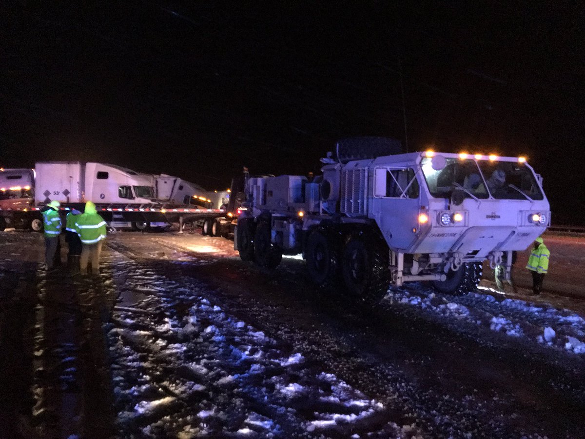 TNHighwayPatrol's tweet photo. The National Guard is on scene of the I-40 WB, 120 mm multiple vehicle crash. They are assisting in the clearing of the roadway. @THPJackson @TNNationalGuard https://t.co/3pbyhP0hem