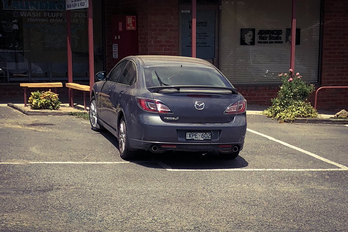 🏅NEW MEMBER🏅
Location: Flora Hill Village

6 and out.

<a href="/BadlyParked/">Badly Parked Cars</a> in <a href="/GreaterBendigo/">CityofGreaterBendigo</a> #badparking
