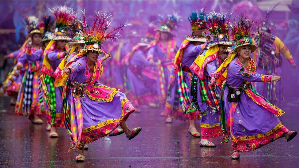 IntenseBolivia's tweet photo. Start making your reservations for the Oruro Carnival 2018!!! Spots are limited!
#IntenseBolivia #OruroCarnival2018 #CarnavalDeOruro #ToursBolivia #TripOfALifetime #BoliviaTeEspera
https://t.co/JJPahy88Bm https://t.co/ZFAzzA8fcl