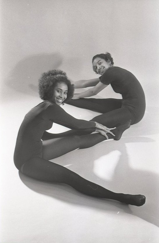 SciHistoryOrg's tweet photo. #ArchivesResolutions No. 5: Be sure to stretch before lifting any boxes in the archives. #OthmerLibrary https://t.co/eaNkxaTX4w https://t.co/WLHhkyYWOQ