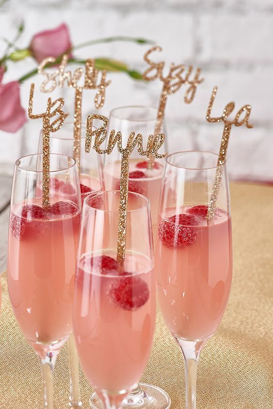 wepah_planner's tweet photo. Happy Fri-Yay!!!
#partyapp #partyplanner #partyplanning #miamiparty #party #partytime #partyideas #miamievents #events #eventdesign #eventplannerapp #partytips #fun #drinks #wehpah #happyfriday #wehpahlicious #friyay #fridaynight https://t.co/xCEeazcyt0
