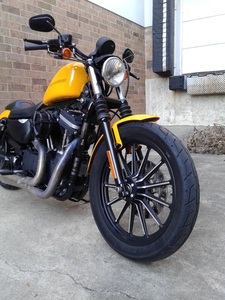 RubberCityHD's tweet photo. This 2011 Iron 883 is bright 😎
Was: $6,995 | Now: $6,195 https://t.co/sjRyOXSMv2