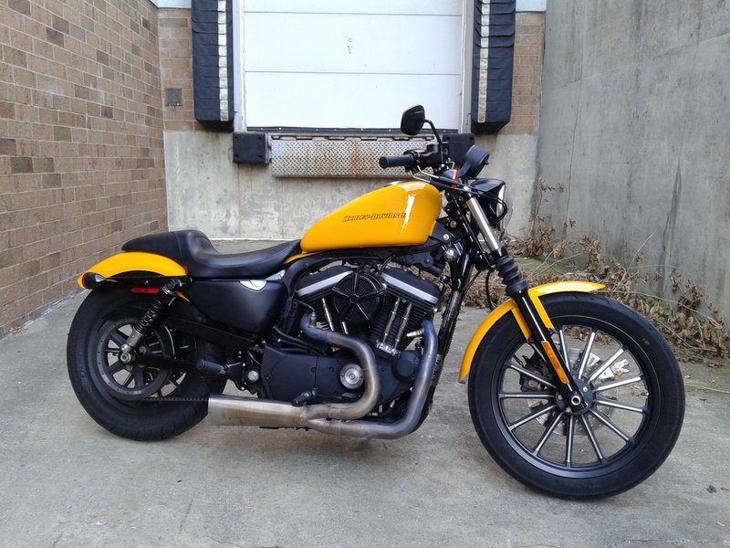 RubberCityHD's tweet photo. This 2011 Iron 883 is bright 😎
Was: $6,995 | Now: $6,195 https://t.co/sjRyOXSMv2