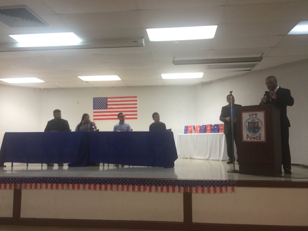 Comienza toma de posesión de capítulo <a href="/UPRPonce/">UPR Ponce [Oficial]</a> de <a href="/PRSSANational/">PRSSA</a>  <a href="/prssa/">PRSSA</a>  dentro del recinto en Ponce.