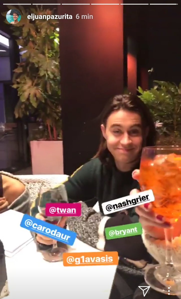 estefi5911's tweet photo. Me encanta la cara de Nash 😂😭😍 Necesito una foto junto con Juanpa, o mejor.... Con CAMERON #CASHISBACK #CASHISREAL @BryantEslava https://t.co/uY1SFcTDPd