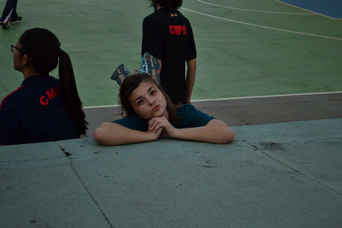 selsa2k18's tweet photo. #RPdoterror
Victória
É atleta de tudo. Grande vicmaffs do twitter. Gosta de incomodar o dog mas não de ser incomodada. Rainha das edições. Gluten free.
Antônia
Japa, querida, ama os bichinhos, doces, cantar e simular. Odeia acordar cedo e ver gente triste. Joelho direito é ruim. https://t.co/Dhw9ZFxMZI