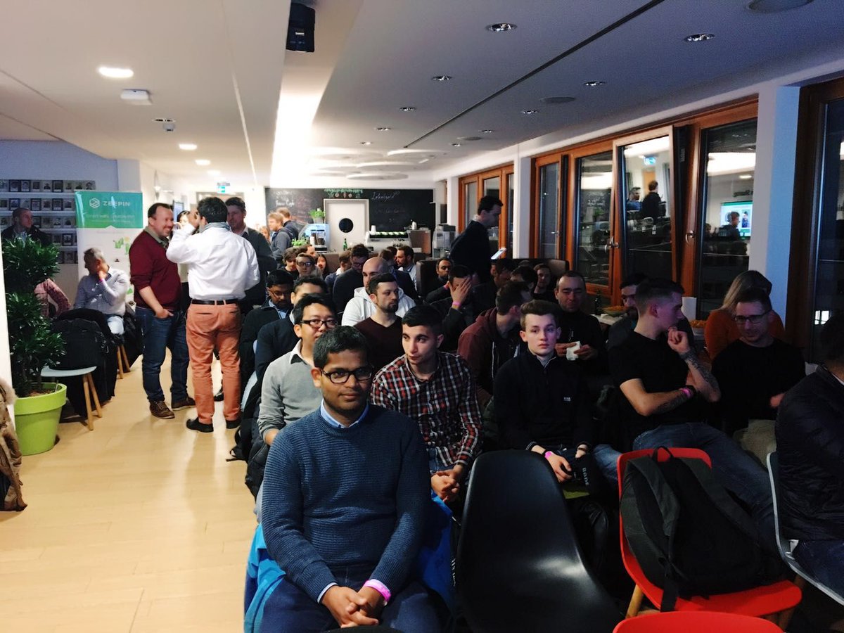 DeepBrainChain's tweet photo. Europe meet-up tour: Second stop in Hamburg.
@ZeepinChain @QlinkMobi @dahongfei @NEO_Blockchain @NEOnewstoday @deepbrainfeng https://t.co/VhWFaokI1X