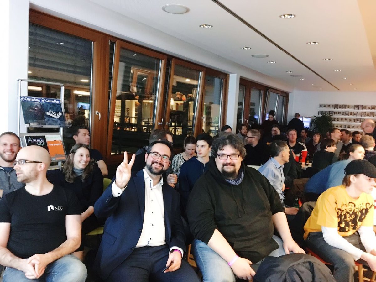 DeepBrainChain's tweet photo. Europe meet-up tour: Second stop in Hamburg.
@ZeepinChain @QlinkMobi @dahongfei @NEO_Blockchain @NEOnewstoday @deepbrainfeng https://t.co/VhWFaokI1X