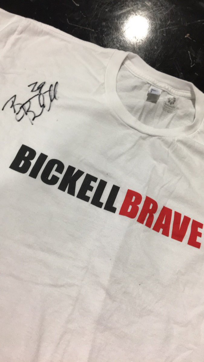 emsluss's tweet photo. I met one of my heroes tonight @bbicks29 thanks to the @NHLCanes, I only fangirled just a little bit😭☺️ #BickellBrave https://t.co/jSgUmmOpp8