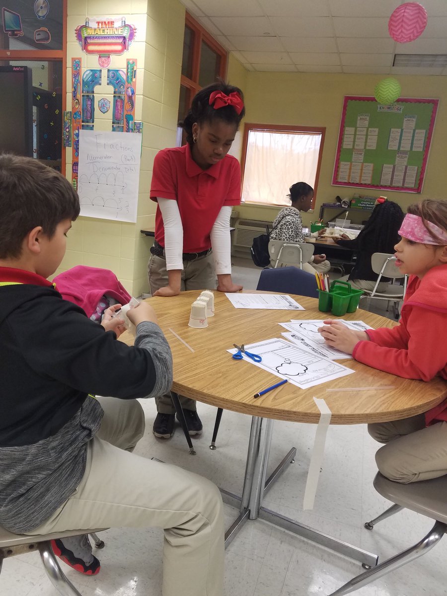 GKHughes3's tweet photo. GMMS Discovery Center
Building boats that float!!!
#STEM
#ignitestjohn https://t.co/r9XYyuAcK1