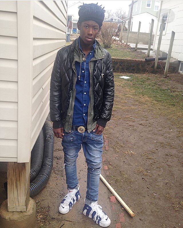 _6ixCartel's tweet photo. If I Could Talk To God 1 On 1 I'd Tell Him "I Need My Home Boys Back🤞🏾💙" You Should Take These Niggas That's Tellin.🙏🏽💯 #RestEasyDeeDee #RestInPeaceBLuv #RestEazyPops #RestInPeaceLante #RestInPeaceJohnJohn #RestInPeaceYC #RestUpLilSwipey #RestInPeaceTony #RestInPeaceJames https://t.co/n73dh8GTJG