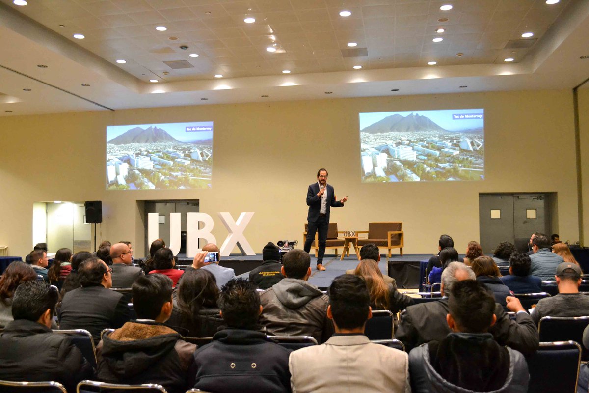 UBXSummit's tweet photo. Pato Bichara, fundador y Director General de Collective Academy. En el Foro más especializado en #Innovación de #Negocios de #Latinoamérica. #UBXSummit2017 https://t.co/1O5KLgOgJ6