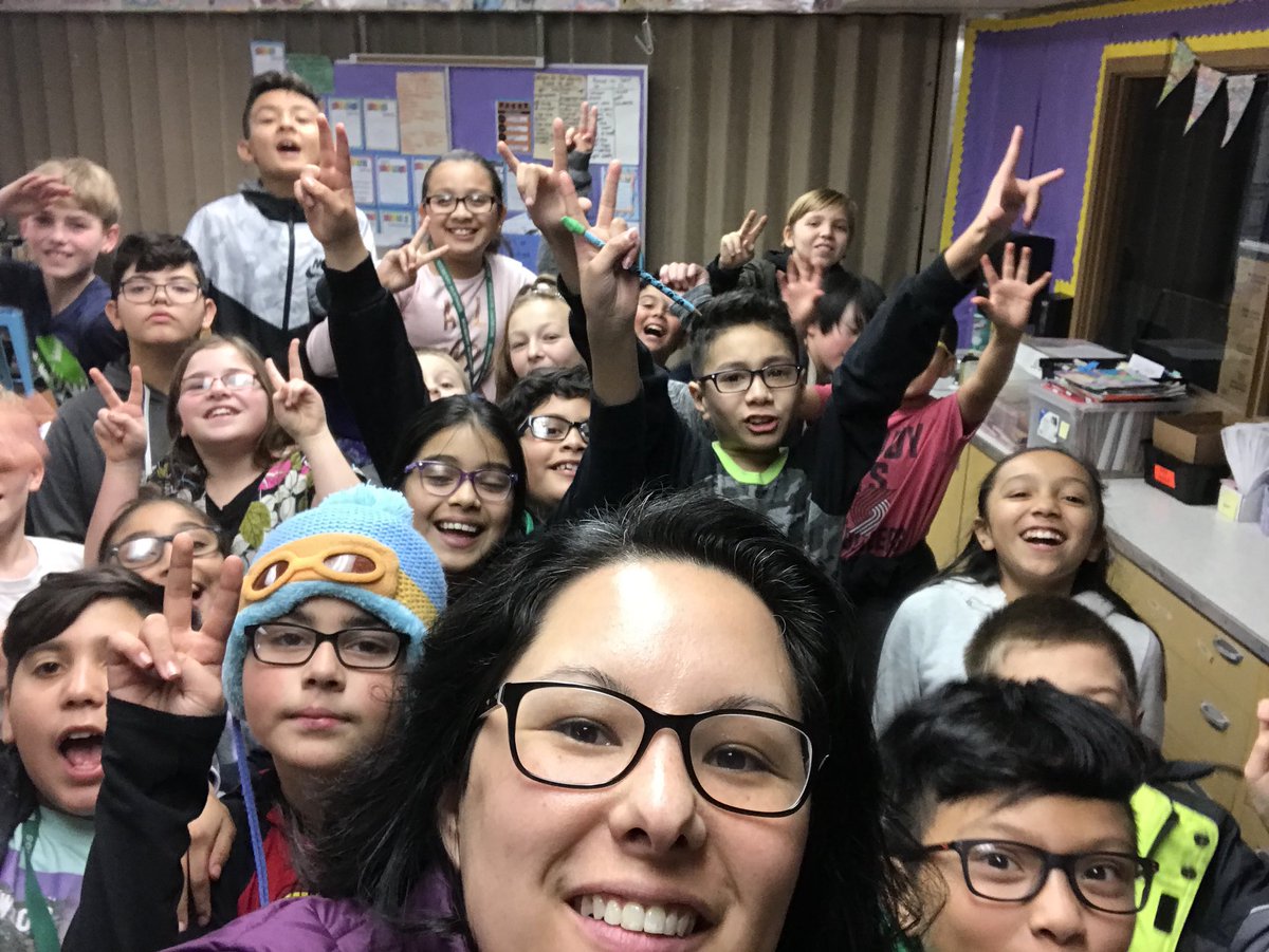teacherspicypug's tweet photo. 🤳 Friday #OneSmallThing #ProudtobeHSD #MooES #spicymoofifth https://t.co/jsro3zI4r6