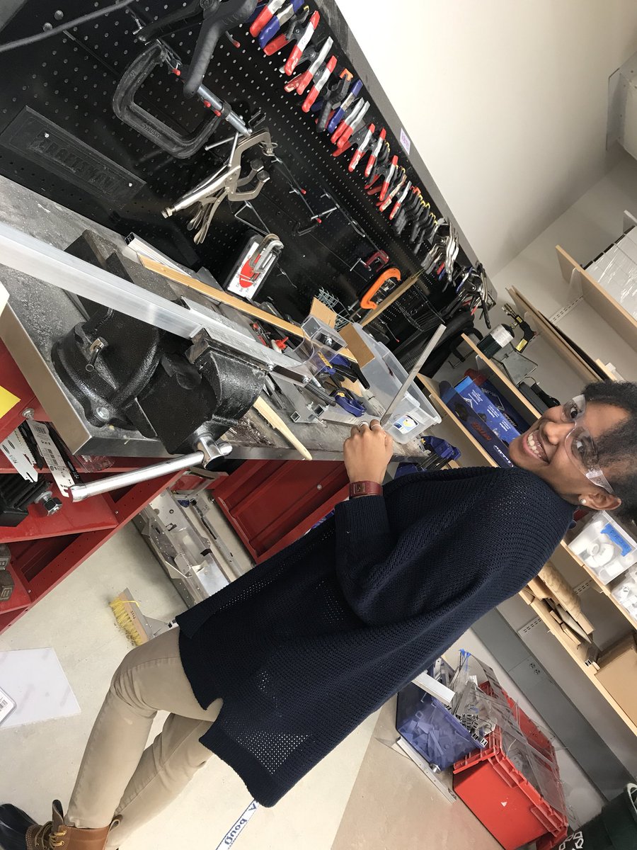 3566Robotics's tweet photo. Lots of projects got finished today! The last photo is our SCRUM if you want to see what we are up to!!! #omgrobots #FIRSTpowerup #3566 https://t.co/d0SPn44o3S