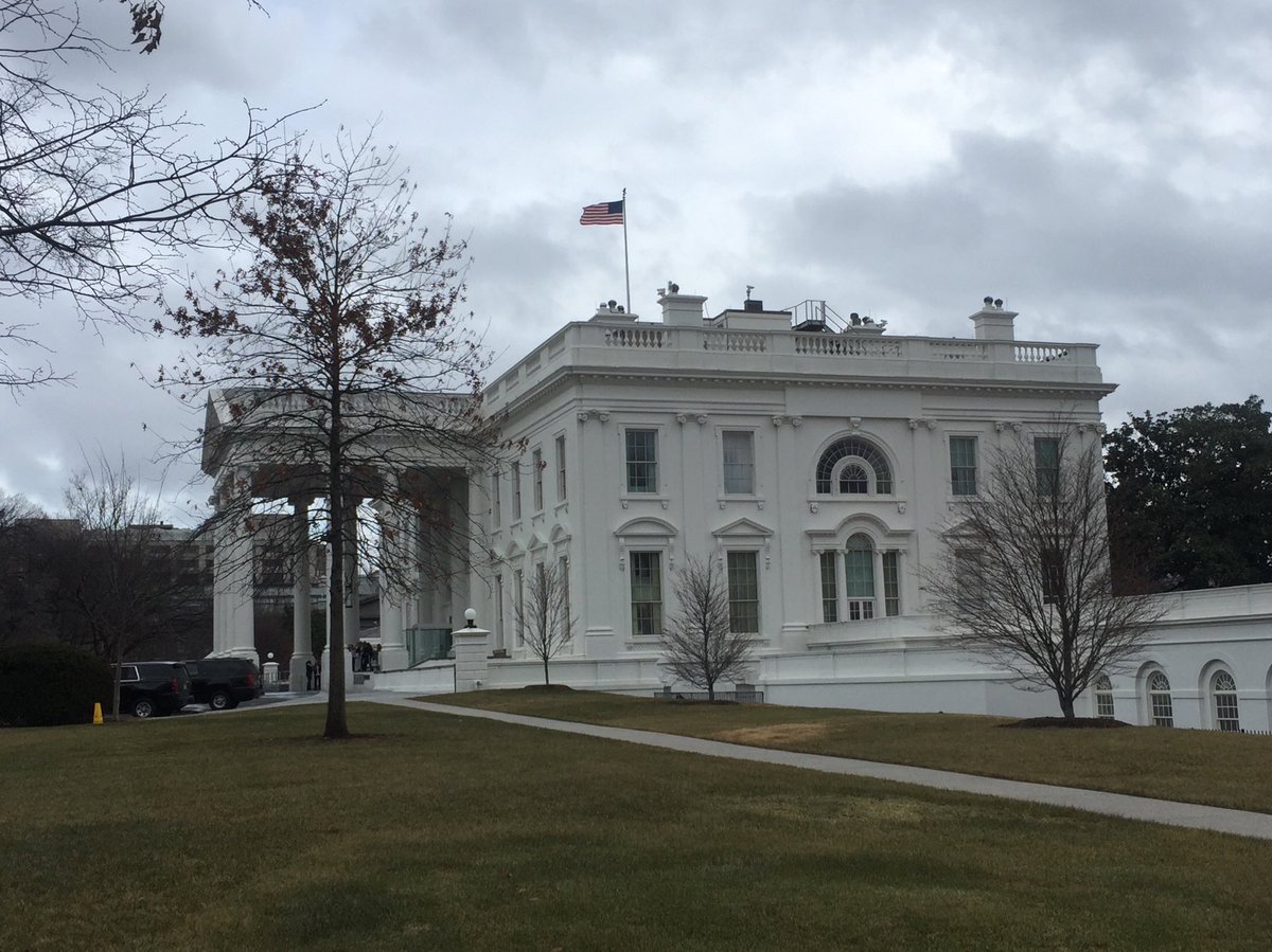 IngrahamAngle's tweet image. Dreary weather in WashDC today but it’s all sunshine for U.S. economy. Don’t miss “The Experts” segment tonight on The Ingraham Angle. @FoxNews