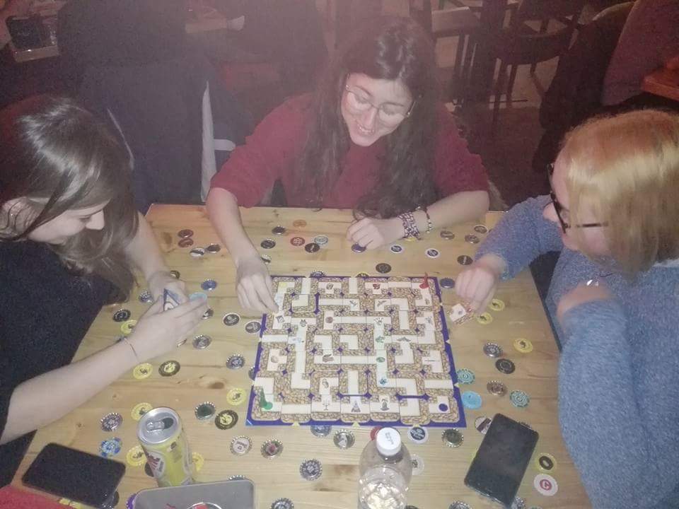 Strafess1's tweet photo. Serate ludiche, qui si gioca fess!
#ludopub #serateludiche #ludotime #iseolake #clusane #birreria #hamburgheria #pizzeria #freegames https://t.co/q2AShk6fim