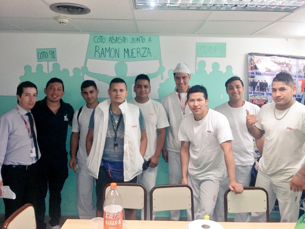 SebaPonce91's tweet photo. Arrancamos con las reuniones en el abasto..lácteos y frescos I..equipos más que listos#ElEquipoDeRamonMuerza #91Abasto @RamonMuerzaSEC @aldecoto @juanjo1422misio @patapata121 @AnastacioMatias https://t.co/Pe2qZGtME3