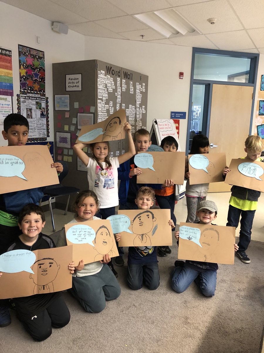 teachercutter's tweet photo. Celebrating diversity in 2nd grade #rcsdfiddyment #RCSDchampions #MLKDay2018 https://t.co/3FhuE3kdlo