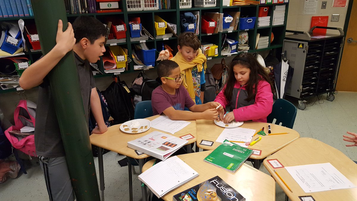 mnesputnam's tweet photo. Modeling plate tectonics @mnesputnam @MNEStheBest https://t.co/FxFCynrtI3