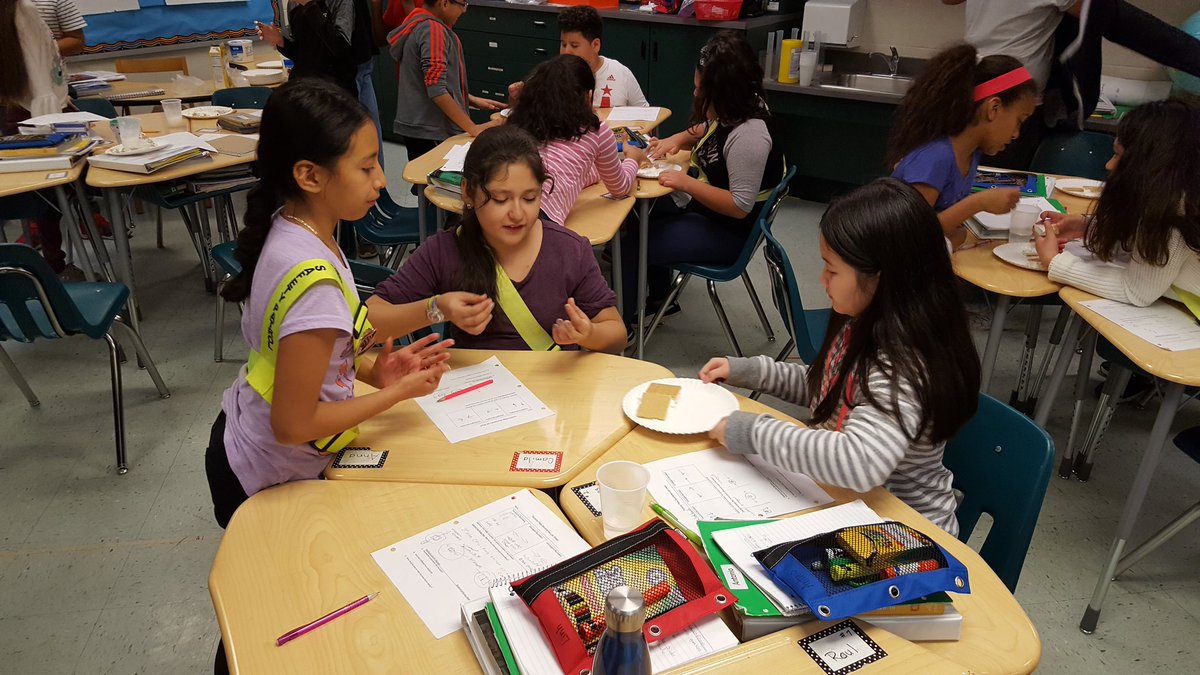 mnesputnam's tweet photo. Modeling plate tectonics @mnesputnam @MNEStheBest https://t.co/FxFCynrtI3