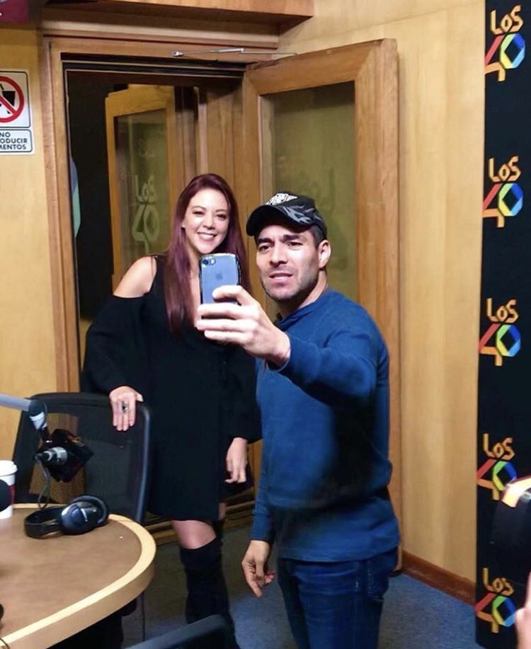 TeamFerCastillo's tweet photo. “Es una película en la que te la pasas muy bien, en la que te ríes, una película que entiendes y te identificas perfectamente..” @FernandaCGA💫
@UnaMSinFiltro 🙊🎞🔝👏🏻💯!!
vía @los40mx #@yaparate40 12Ene2018->https://t.co/klETxuULXU
Este fin todos al cine #UMSF!!!! https://t.co/90cglKXWUw