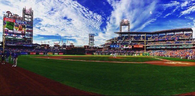 BasebaIlKing's tweet photo. Baseball is really just a beautiful sport ⚾️😍 https://t.co/6iHy3BuWdC